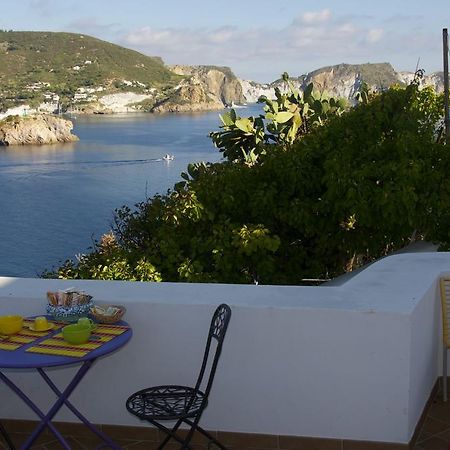 B&B La Terrazza Sul Porto Ponza Dış mekan fotoğraf