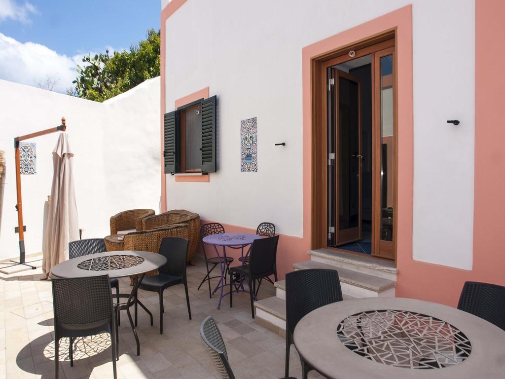 B&B La Terrazza Sul Porto Ponza Dış mekan fotoğraf