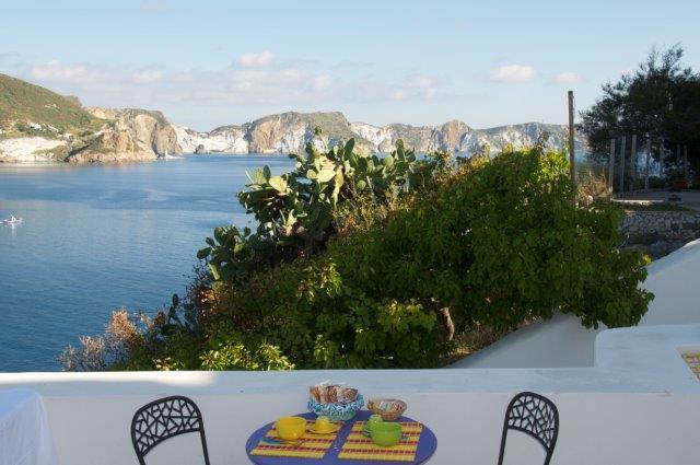 B&B La Terrazza Sul Porto Ponza Dış mekan fotoğraf